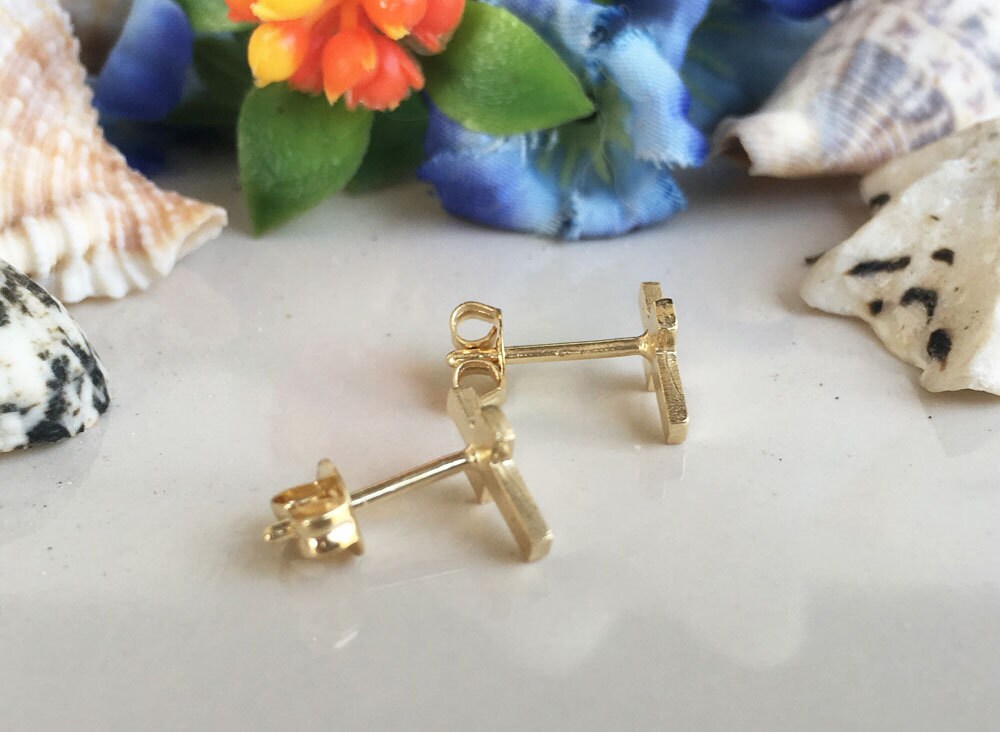 Cross Simple Small Stud Earrings - H.L.Jewelry