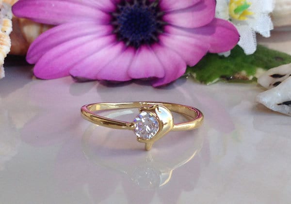 Dolphin Delicate Simple Ring with Clear Quartz Stone - H.L.Jewelry