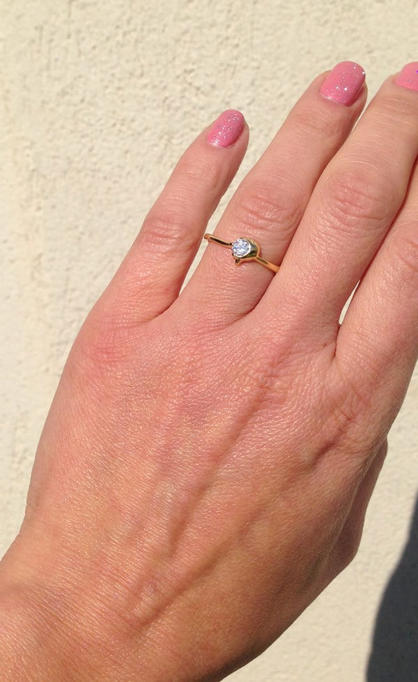 Dolphin Delicate Simple Ring with Clear Quartz Stone - H.L.Jewelry