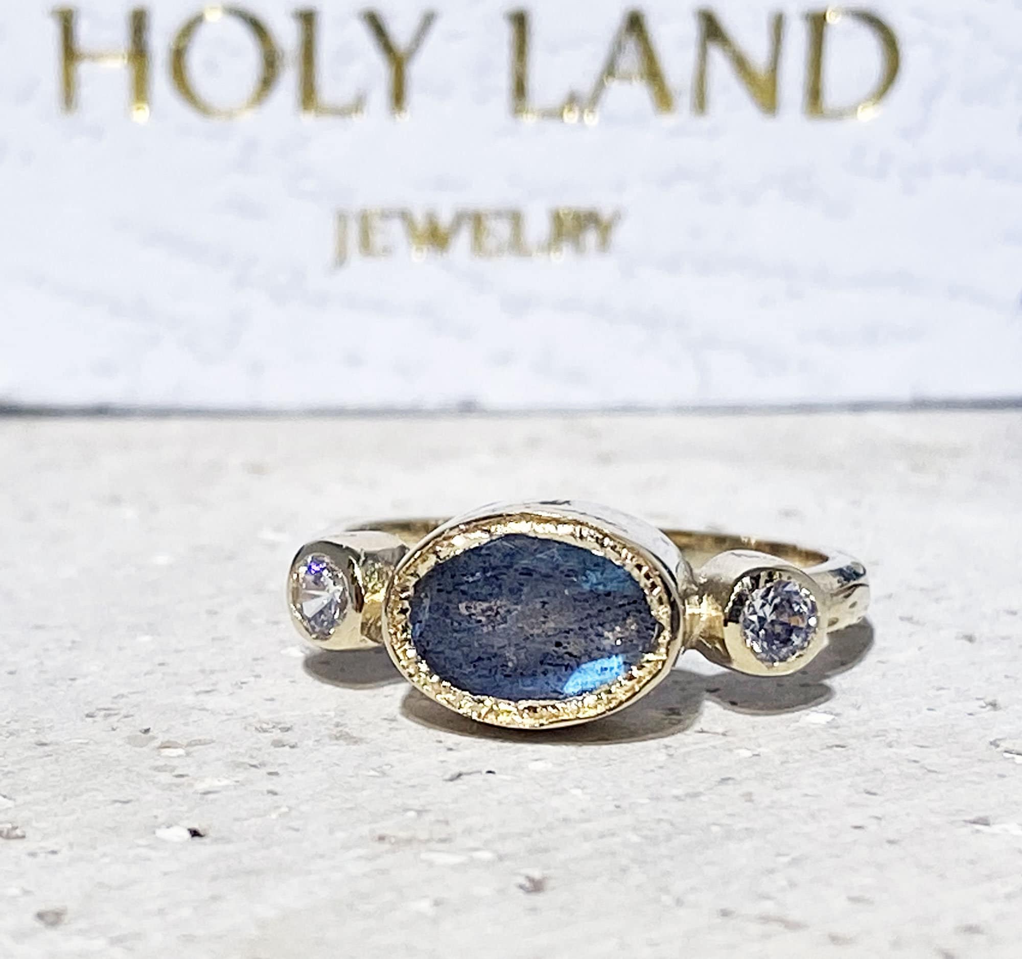 East-West Oval Labradorite Bezel Ring with Clear Quartz Accents - H.L.Jewelry