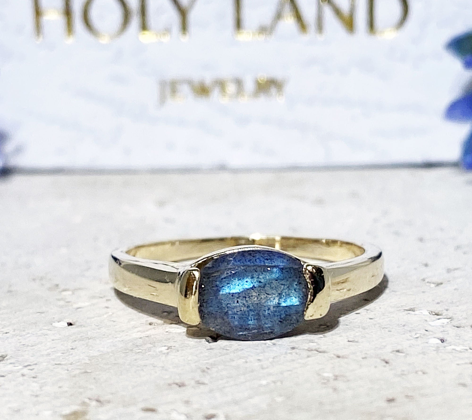 East-West Oval Labradorite Simple Stacking Ring - H.L.Jewelry