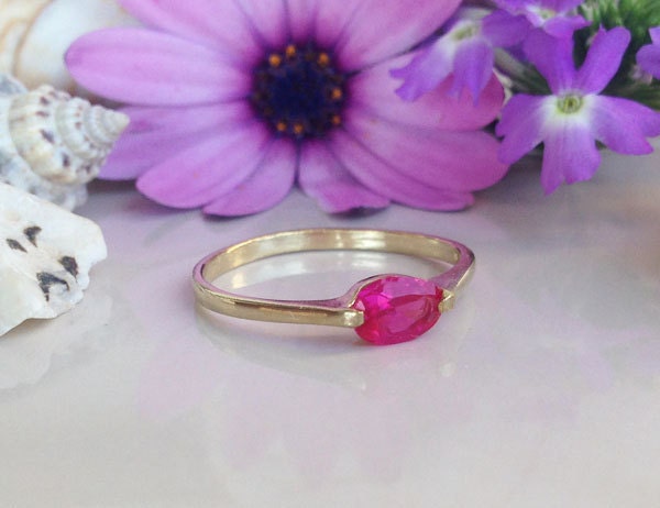 East-West Oval Ruby Simple Stacking Ring - H.L.Jewelry