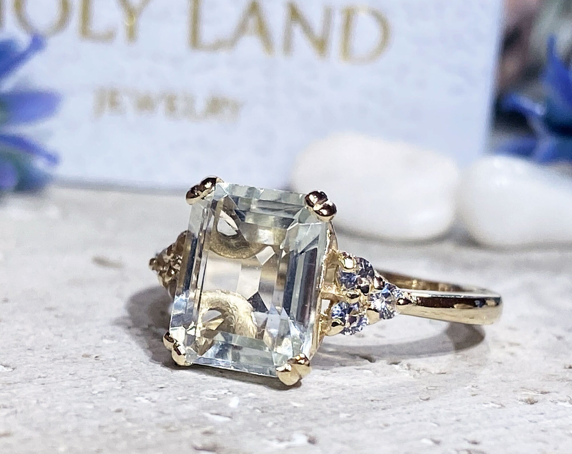 Emerald-Cut Green Amethyst Engagement Ring with Clear Quartz Accents - H.L.Jewelry