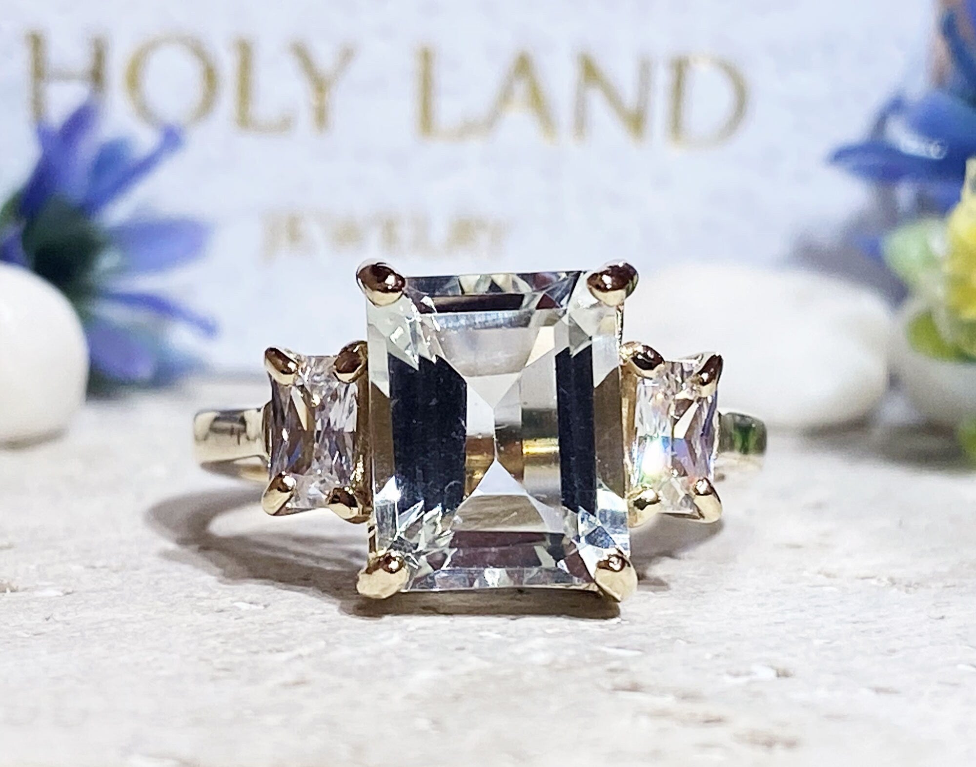Emerald-Cut Green Amethyst Statement Ring with Clear Quartz Accents - H.L.Jewelry
