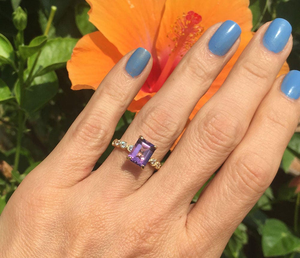 Emerald-Cut Purple Amethyst Engagement Ring with Clear Quartz Accents - H.L.Jewelry