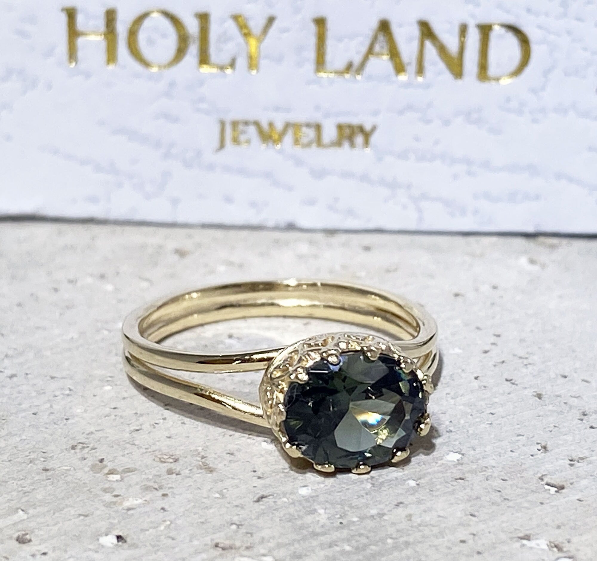 Green Tourmaline Gemstone Double Band Vintage Oval Crown Ring - H.L.Jewelry
