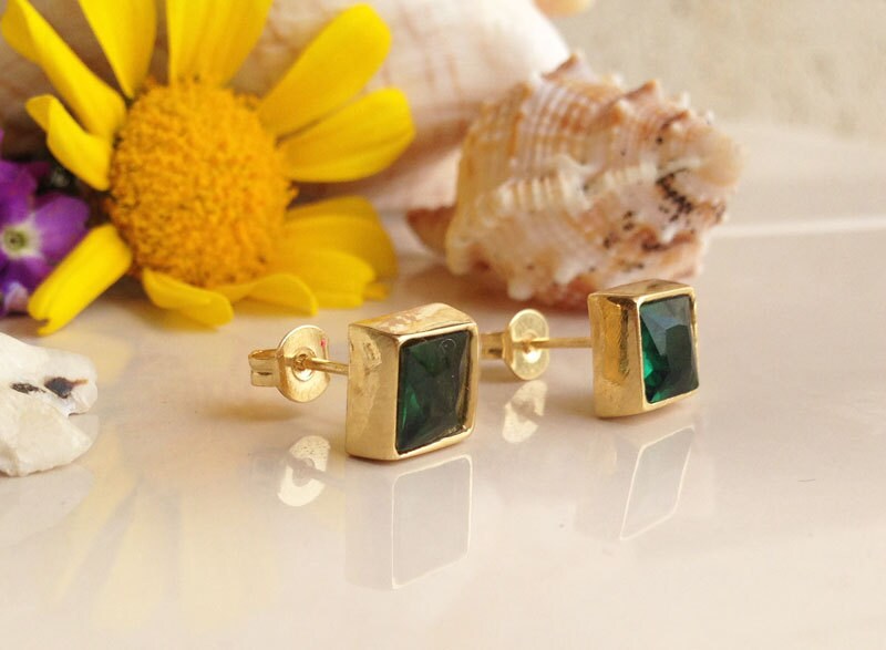 Green Tourmaline Simple Square Stud Earrings - H.L.Jewelry