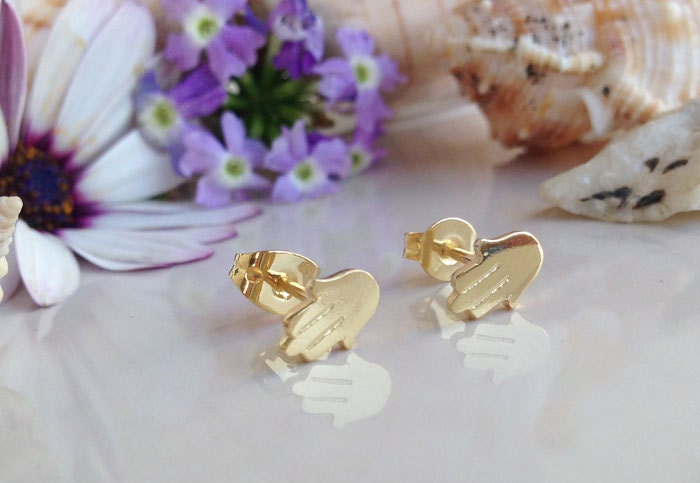 Hamsa Simple Small Stud Earrings - H.L.Jewelry