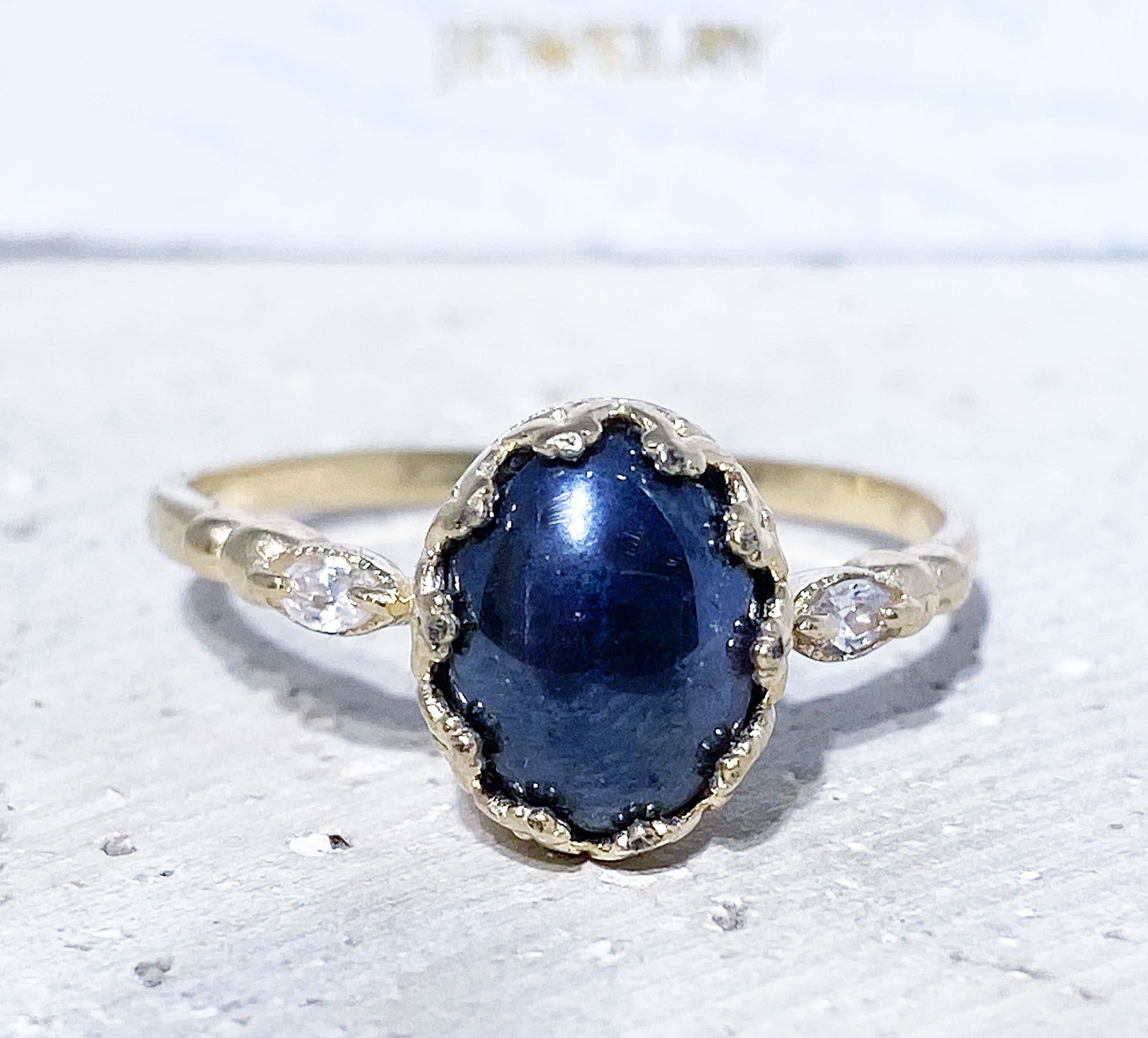 Hematite Vintage Oval Crown Ring with Clear Quartz Accents - H.L.Jewelry