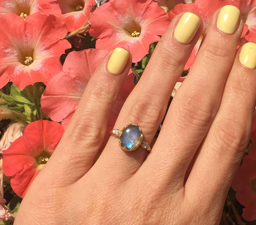 Labradorite Vintage Oval Crown Ring with Clear Quartz Accents - H.L.Jewelry