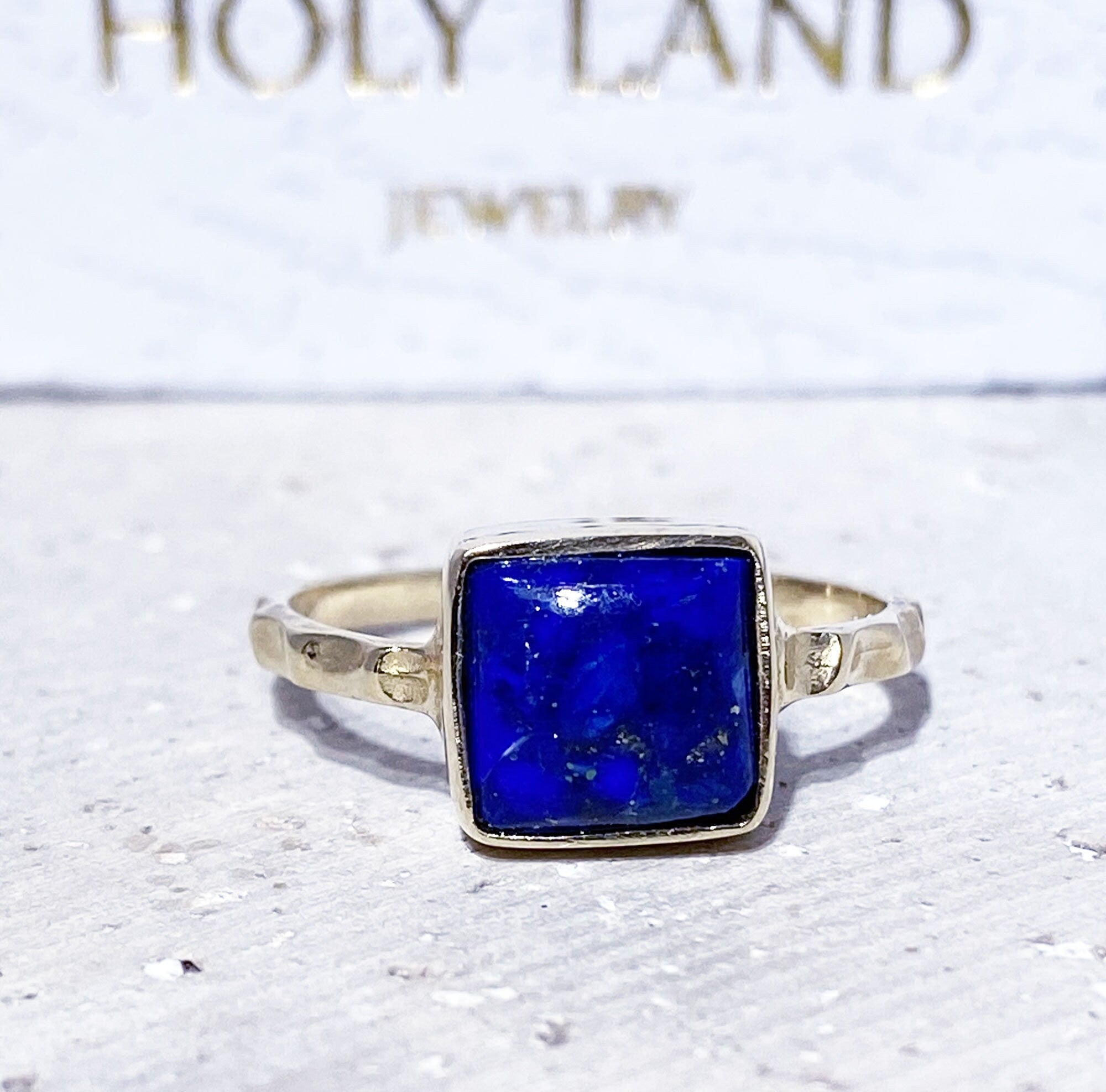 Lapis Lazuli Square Stone Simple Hammered Band Ring - H.L.Jewelry