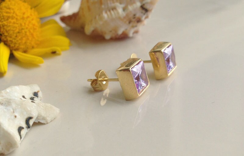 Lavender Amethyst Simple Square Stud Earrings - H.L.Jewelry