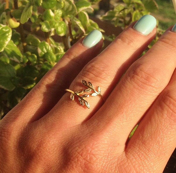 Leaf Simple Adjustable Branch Ring - H.L.Jewelry