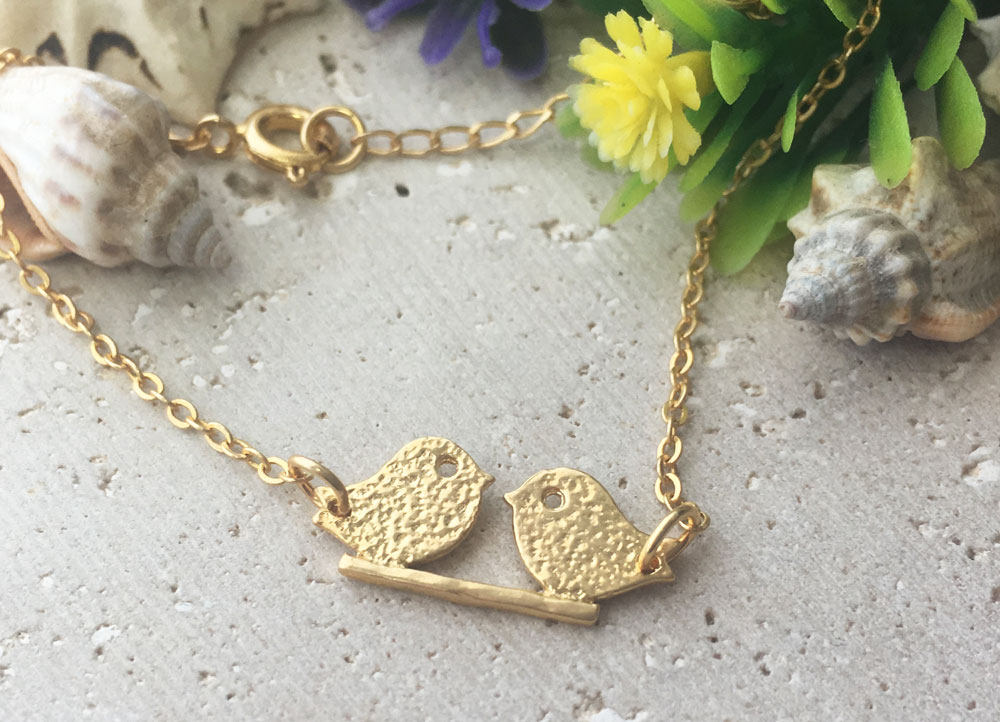 Love Birds Sparrow Kissing Delicate Chain Bracelet - H.L.Jewelry