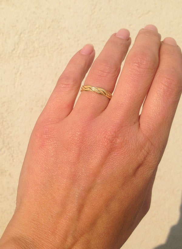 Minimalist Chic - Simple Chain Ring - H.L.Jewelry