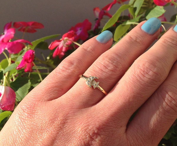 Moon & Star Crescent Moon Simple Ring - H.L.Jewelry