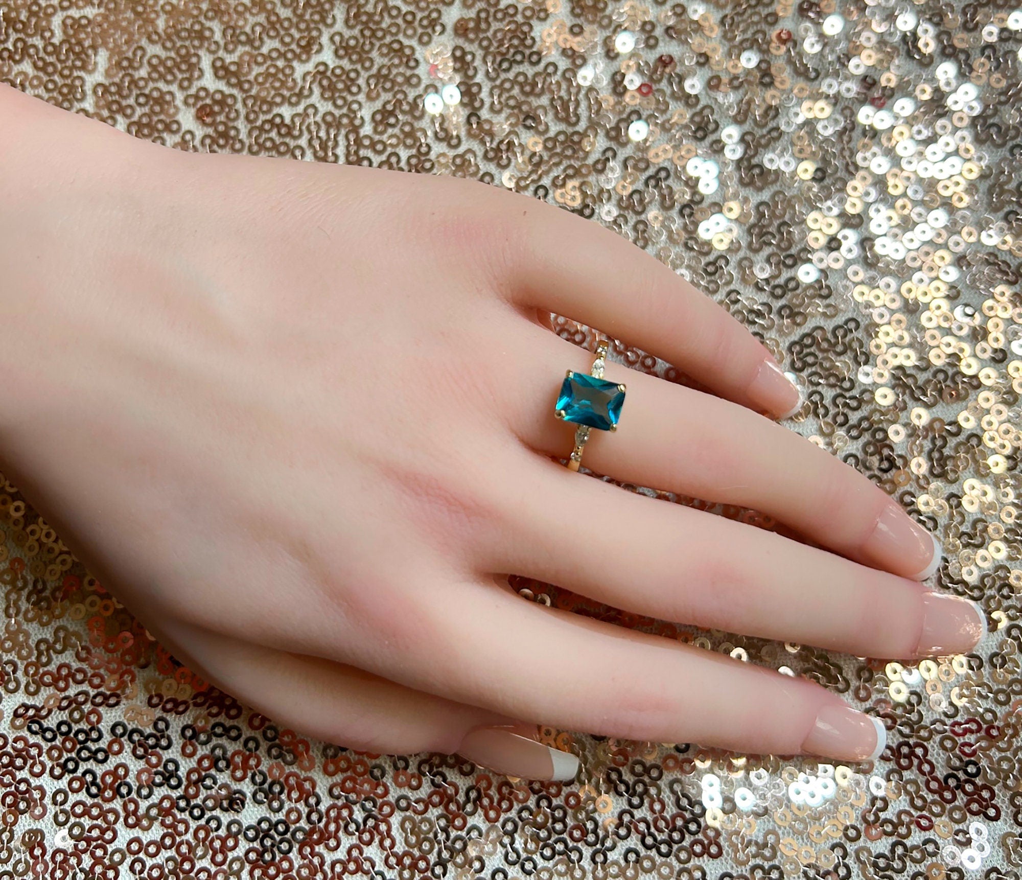 Octagon Blue Topaz Gemstone Ring with Clear Quartz Accents - H.L.Jewelry