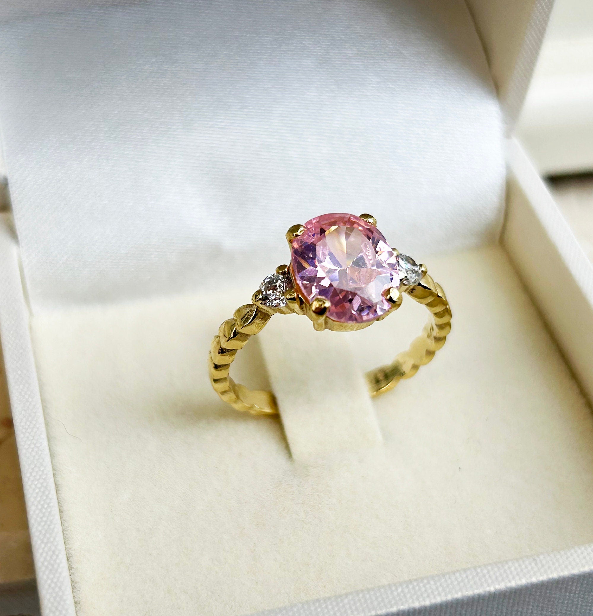 October Birthstone Oval Rose Quartz Ring with Clear Quartz Accents - H.L.Jewelry