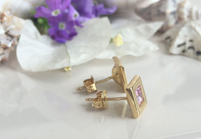 October Birthstone Rose Quartz Simple Square Stud Earrings - H.L.Jewelry