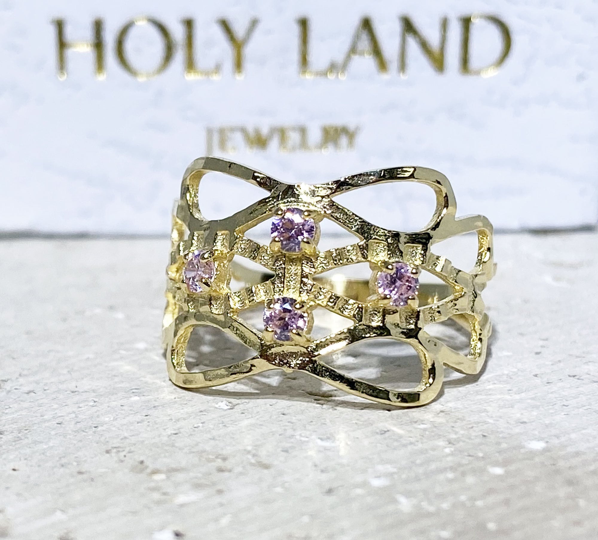 October Birthstone Round Rose Quartz Four-Stone Hammered Band Ring - H.L.Jewelry