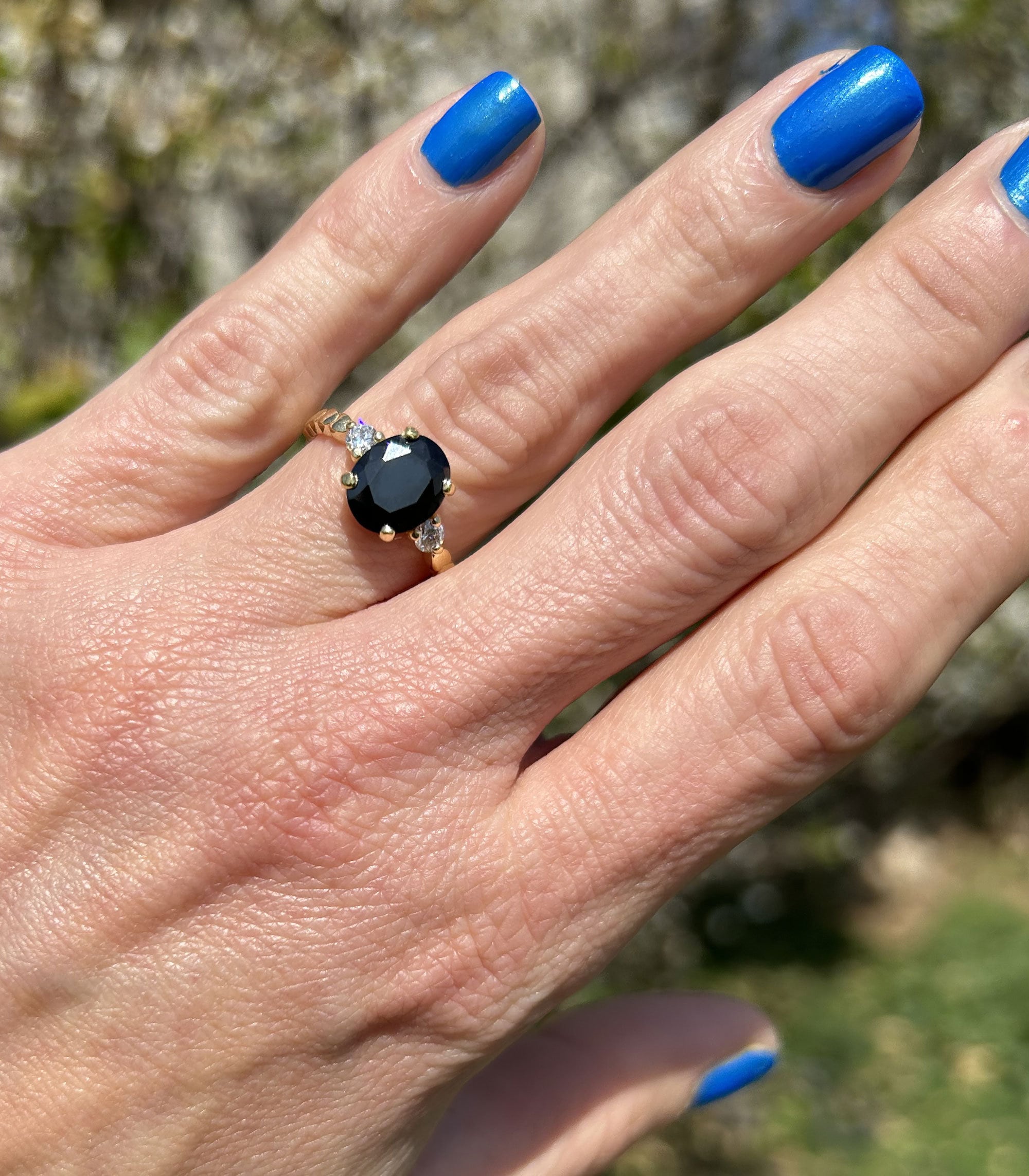 Oval Black Onyx Gemstone Ring with Clear Quartz Accents - H.L.Jewelry
