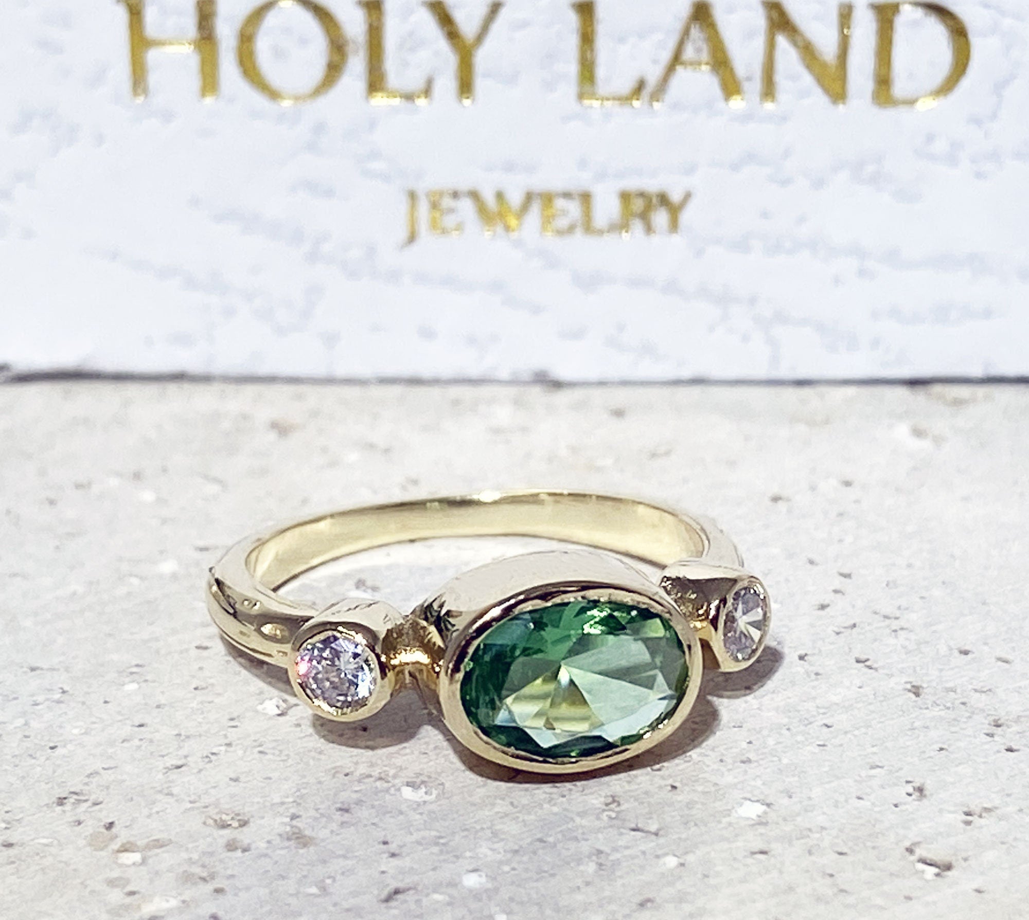 Oval Green Sapphire Bezel Ring with Clear Quartz Accents - H.L.Jewelry
