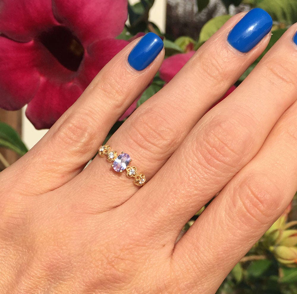 Oval Lavender Amethyst Flower Ring with Clear Quartz Accents - H.L.Jewelry