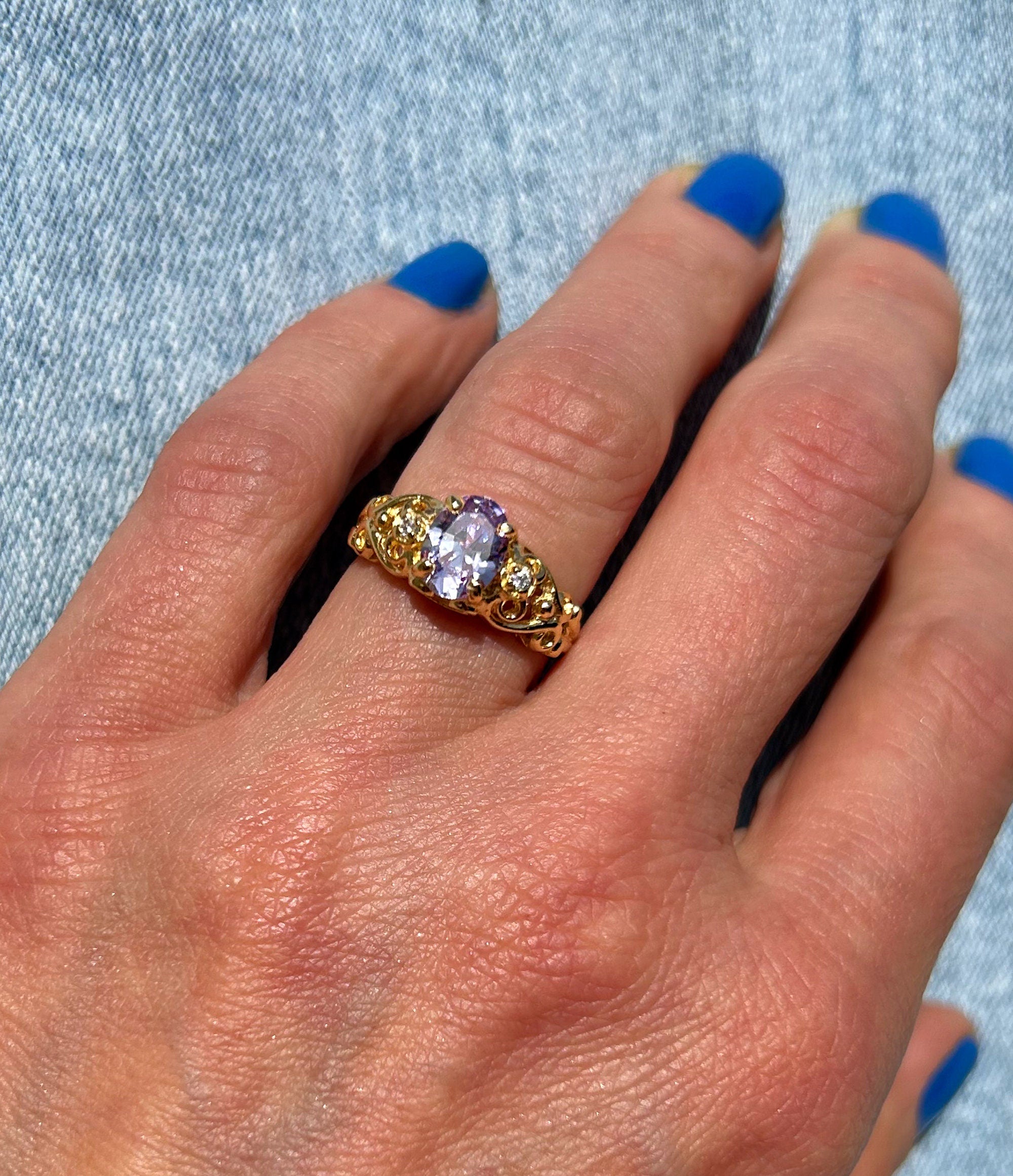 Oval Lavender Amethyst Gemstone Lace Ring with Clear Quartz Accents - H.L.Jewelry