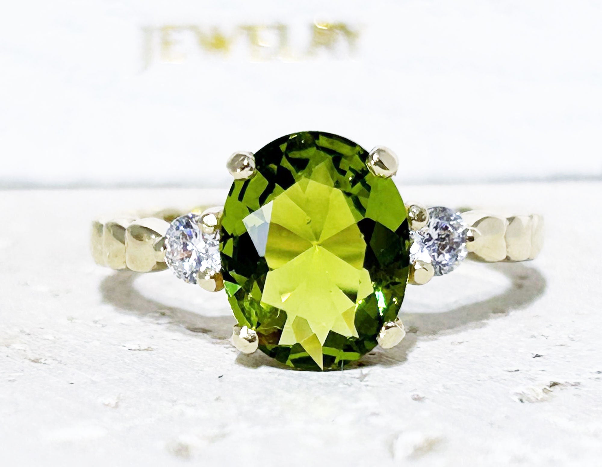 Oval Peridot Gemstone Ring with Clear Quartz Accents - H.L.Jewelry