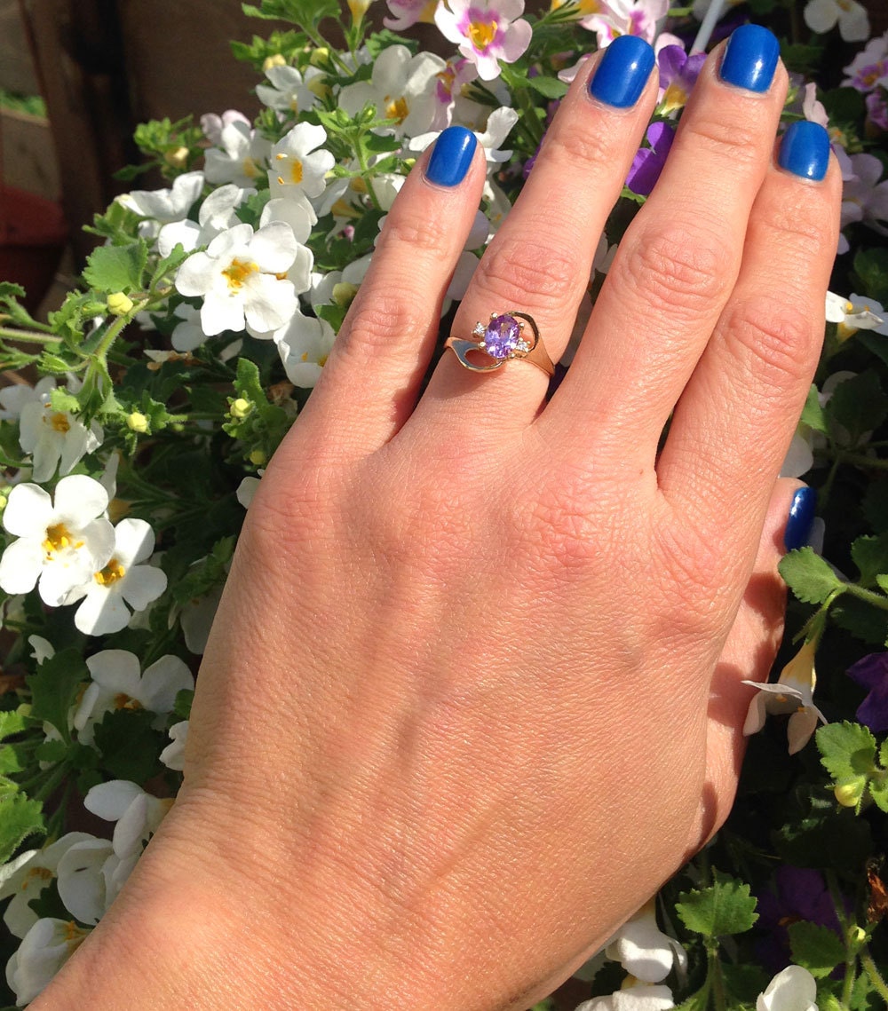 Oval Purple Amethyst Ring with Clear Quartz Accents - H.L.Jewelry