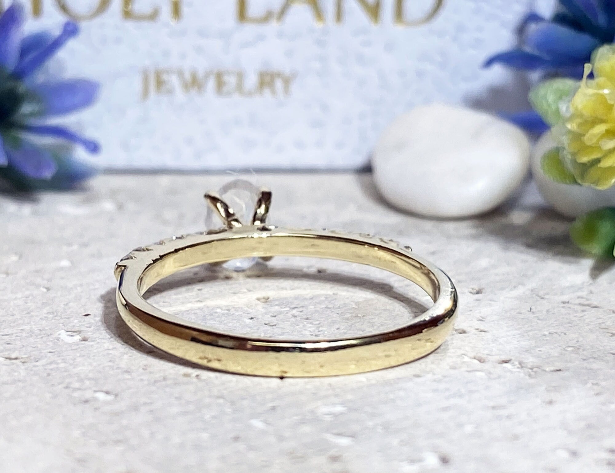 Oval Rainbow Moonstone Delicate Ring with Clear Quartz Accents - H.L.Jewelry