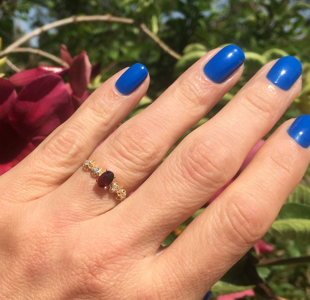 Oval Red Garnet Flower Ring with Clear Quartz Accents - H.L.Jewelry