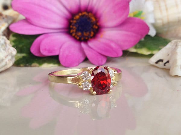 Oval Red Garnet Ring with Clear Quartz Accents - H.L.Jewelry