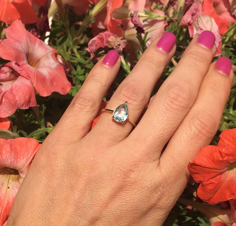 Pear-Shaped Aquamarine Gemstone Lace Setting Ring - H.L.Jewelry