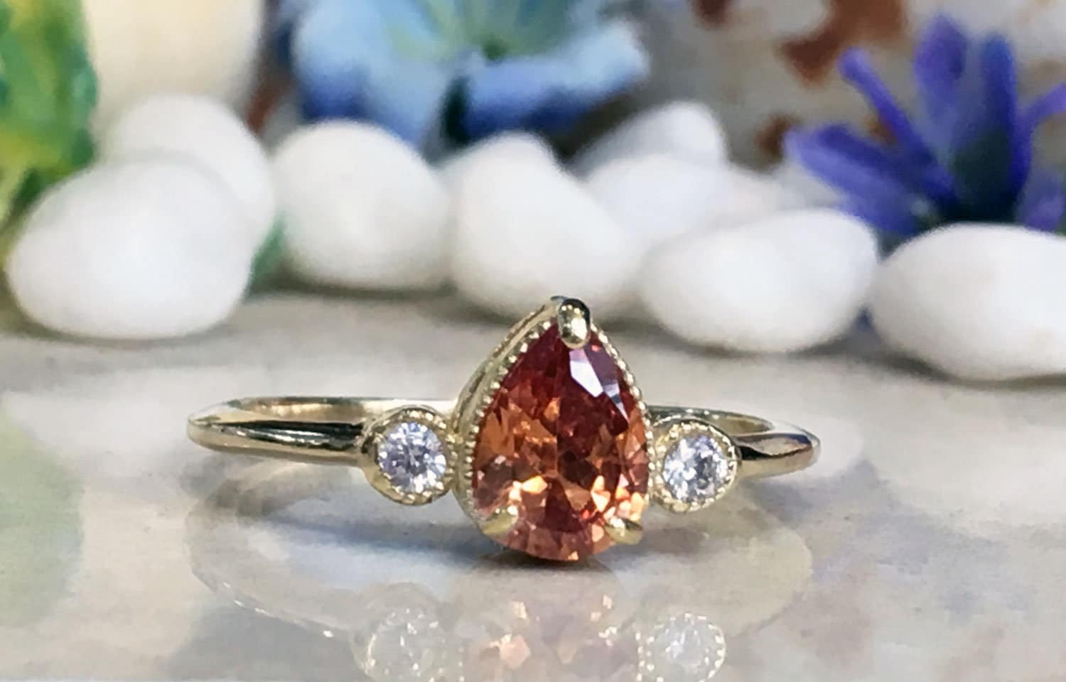 Pear-Shaped Citrine Gemstone Ring with Clear Quartz Accents - H.L.Jewelry