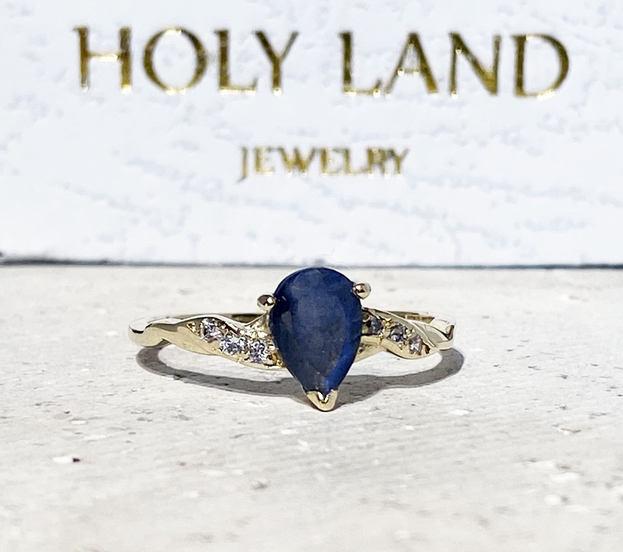 Pear-Shaped Labradorite Delicate Ring with Clear Quartz Accents - H.L.Jewelry