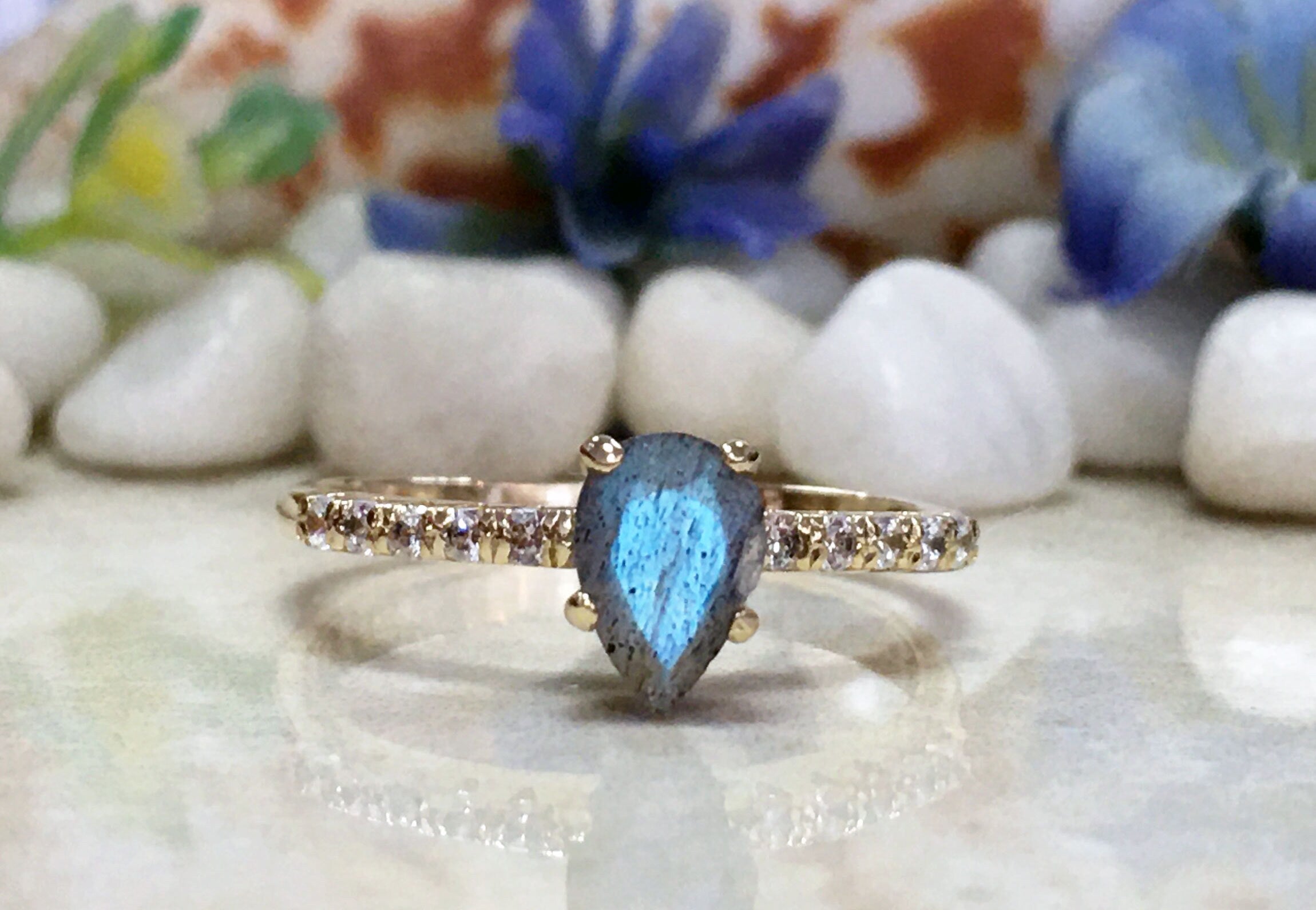 Pear-Shaped Labradorite Delicate Ring with Clear Quartz Accents - H.L.Jewelry