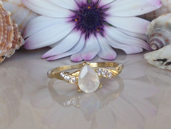 Pear-Shaped Rainbow Moonstone Delicate Ring with Clear Quartz Accents - H.L.Jewelry