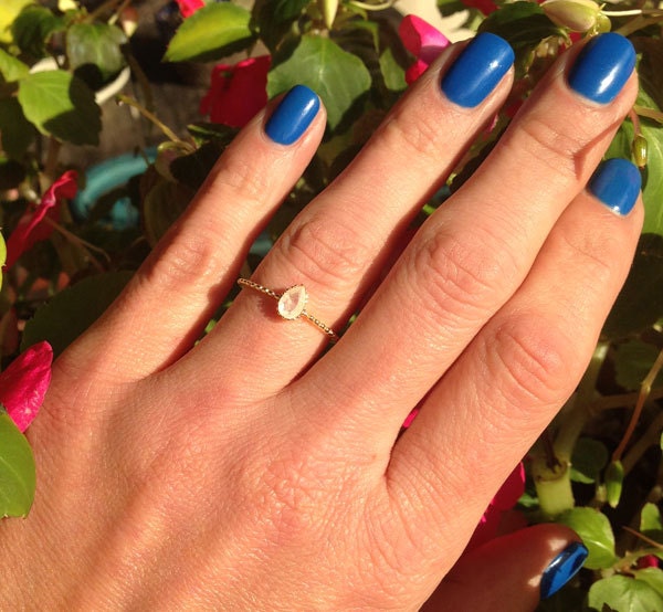 Pear-Shaped Rainbow Moonstone Simple Delicate Ring - H.L.Jewelry
