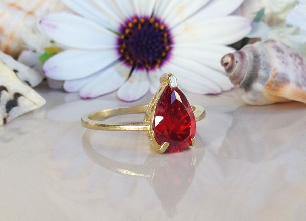Pear-Shaped Red Garnet Lace Setting Ring - H.L.Jewelry
