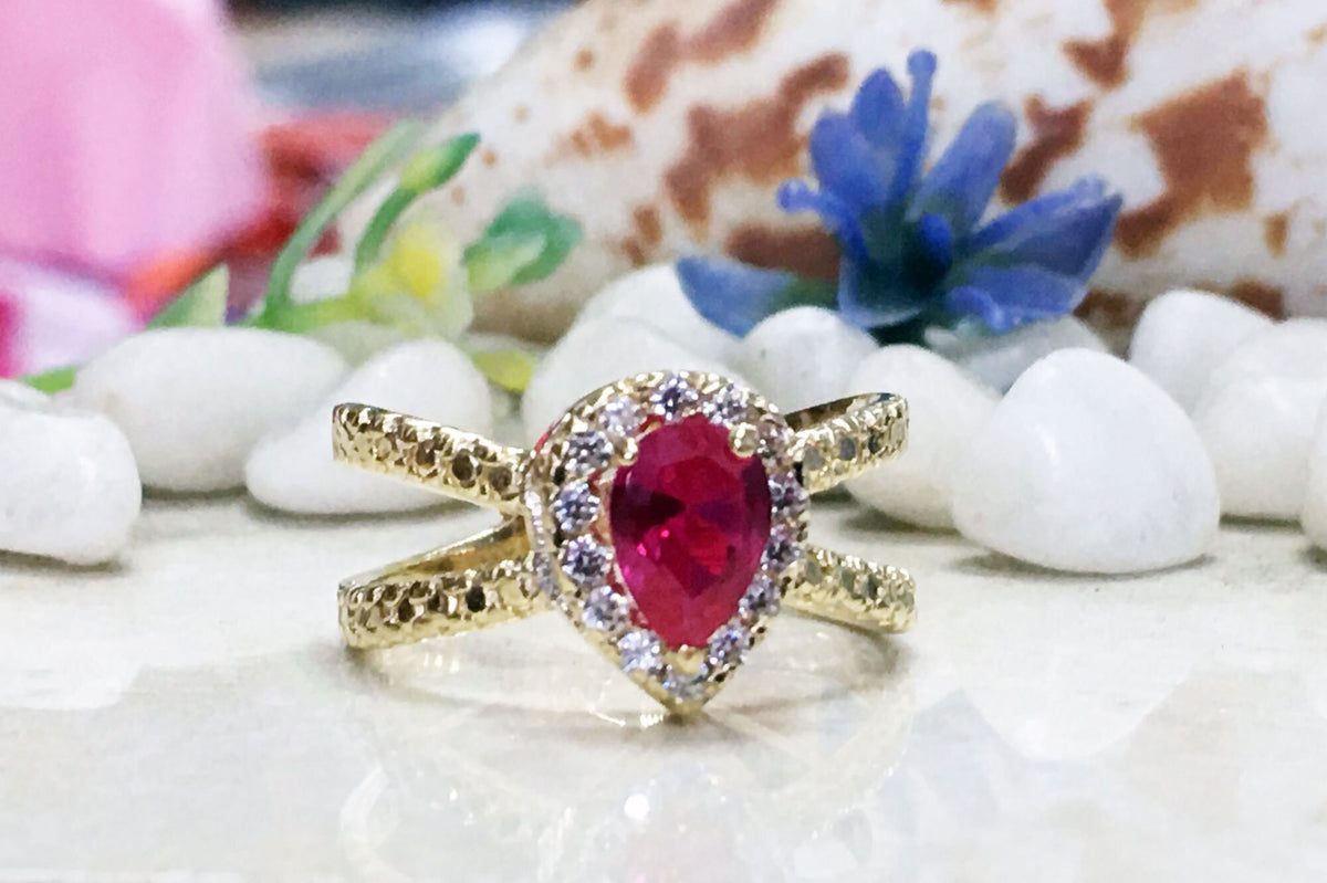 July Birthstone Pear Ruby Ring with Clear Quartz Halo - H.L.Jewelry