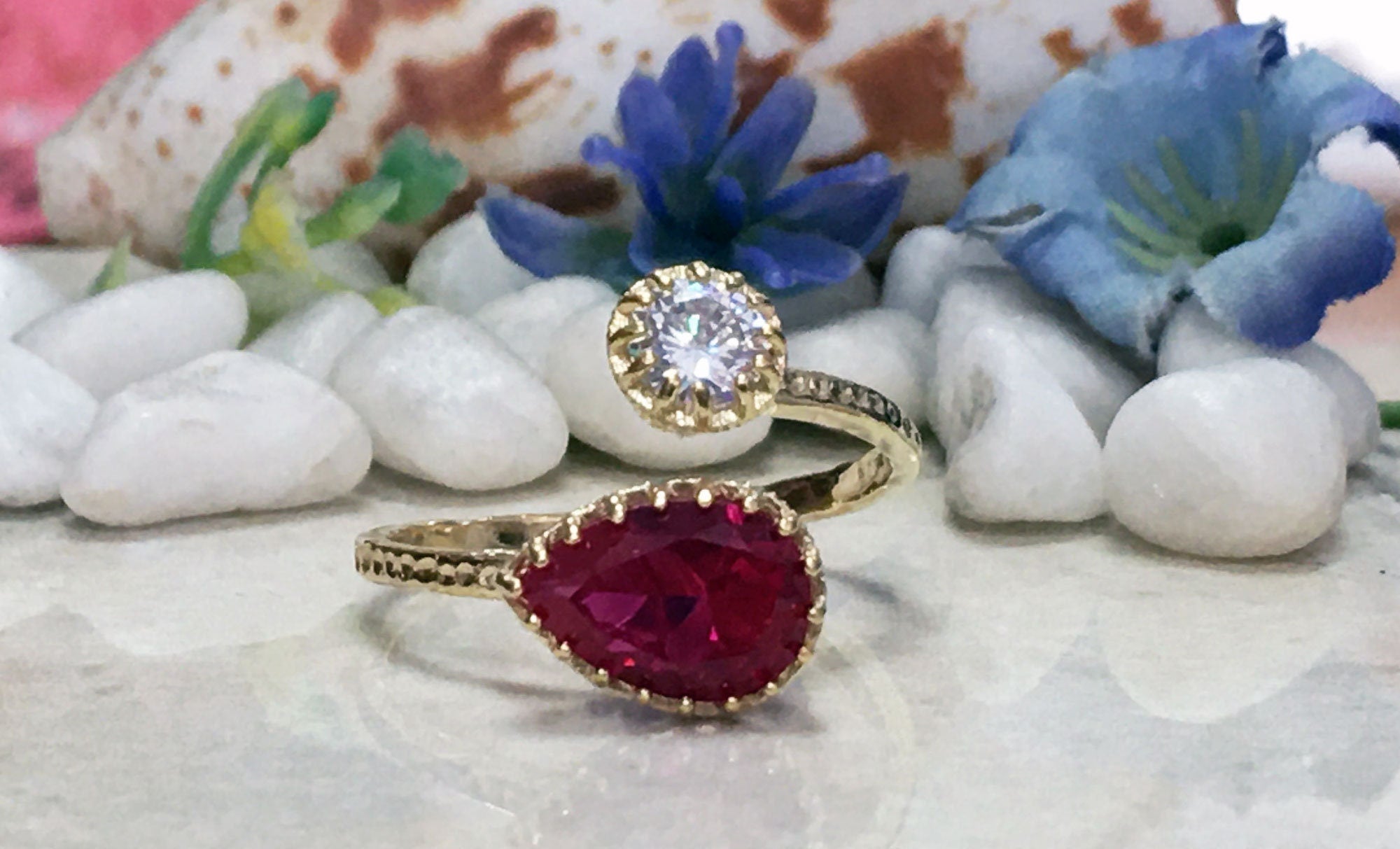 Pear-Shaped Ruby & Round Clear Quartz Adjustable Hammered Band Ring - H.L.Jewelry