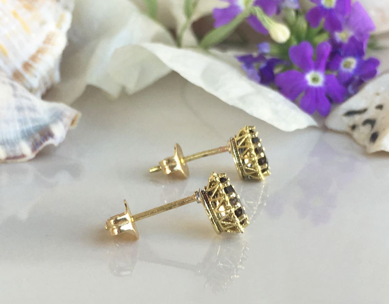 Pear-Shaped Smoky Quartz Simple Stud Earrings - H.L.Jewelry