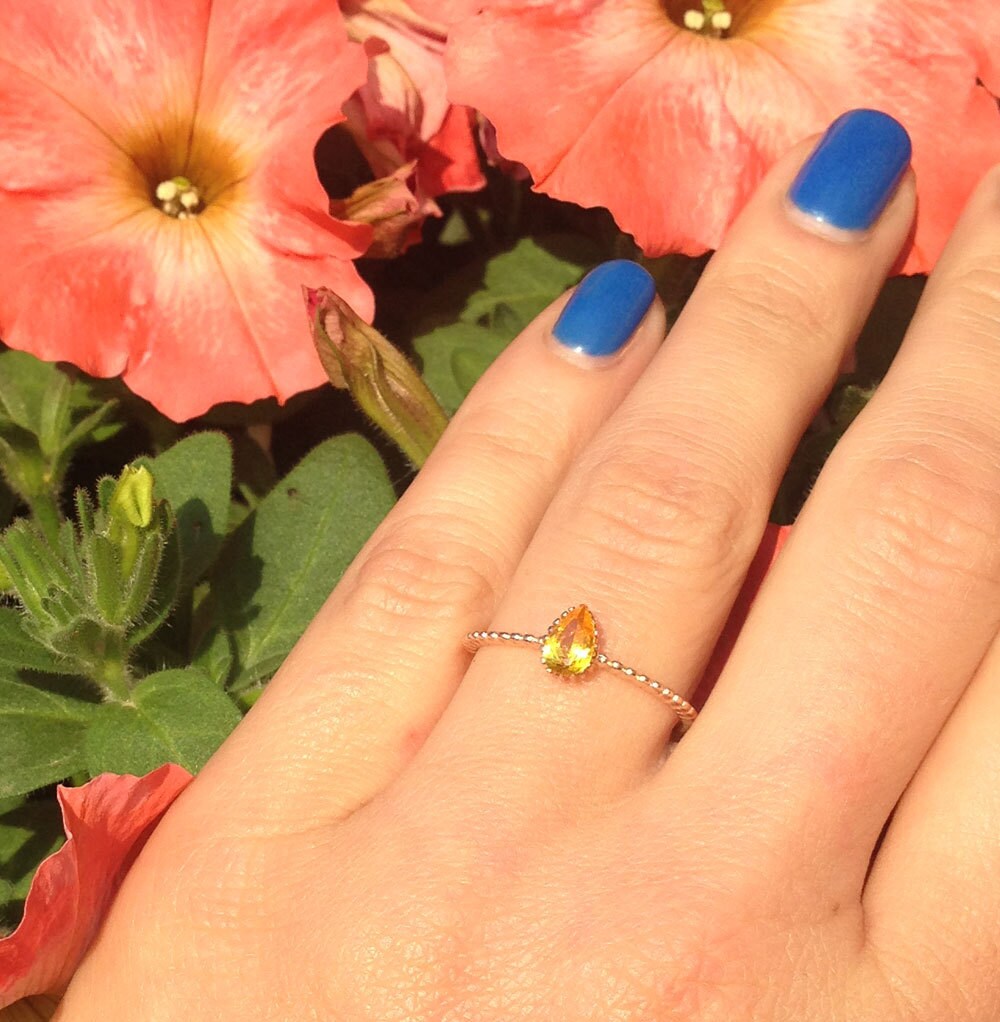 Pear-Shaped Yellow Citrine Delicate Simple Ring - H.L.Jewelry