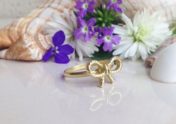 Ribbon Ring - Simple Delicate Bow Ring - H.L.Jewelry