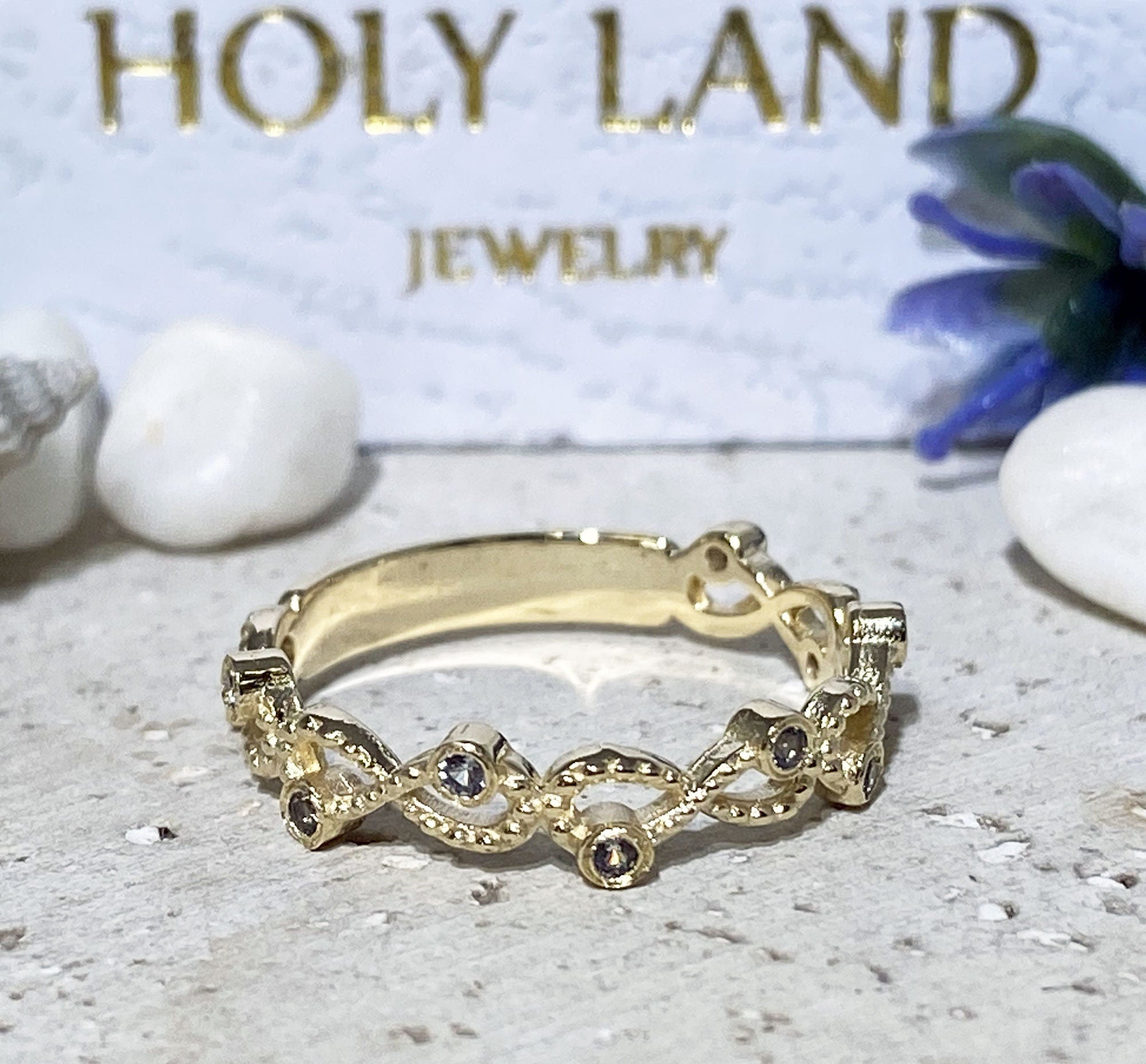 Round Aquamarine Ten Stone Infinity Simple Ring - H.L.Jewelry