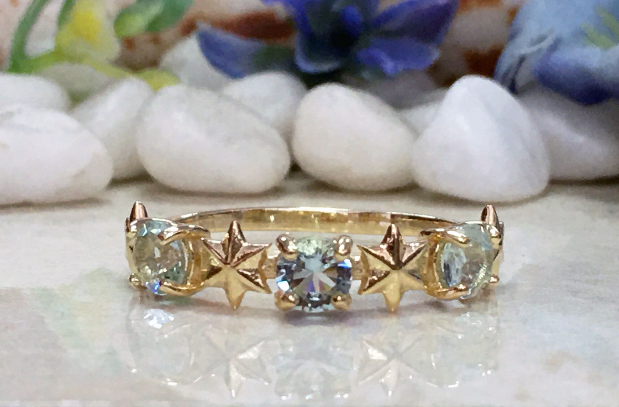 Round Aquamarine Three Stone Ring with Stars Accents - H.L.Jewelry