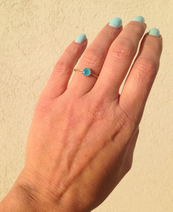 Round Blue Chalcedony Simple Hammered Band Ring - H.L.Jewelry
