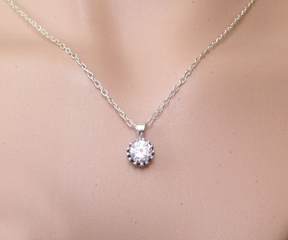 Round Blue Sapphire Delicate Chain Necklace - H.L.Jewelry
