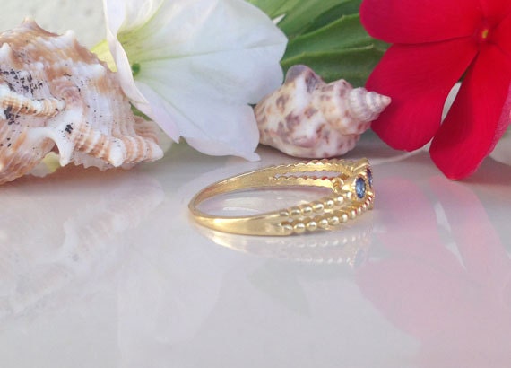 Round Blue Sapphire and Clear Quartz Gemstone Stackable Dual-Ring Set - H.L.Jewelry